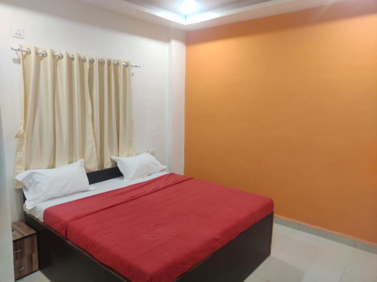 Hotel Sai Santosh เชอร์ดี ภายนอก รูปภาพ